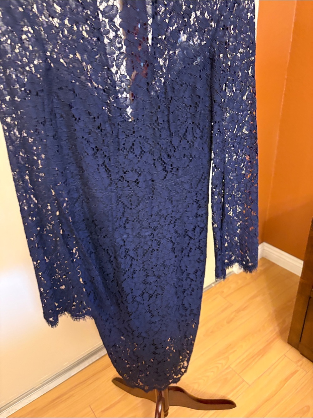 Elegant Navy Long-Sleeve Lace Dress
